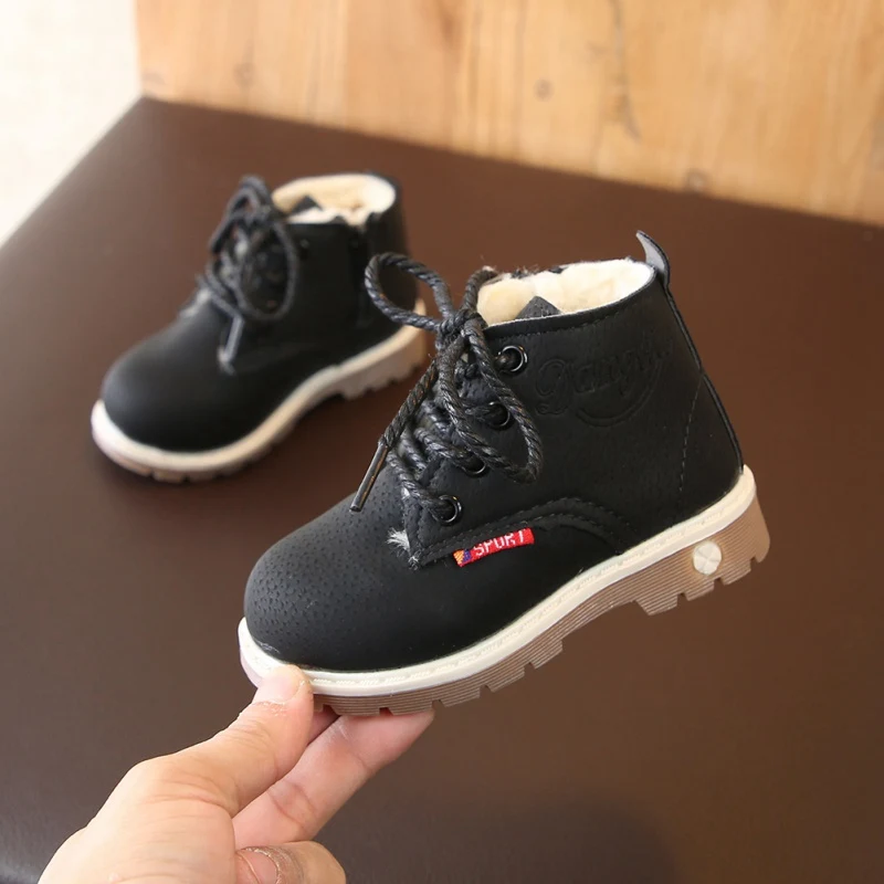 

Winter Martin Boots Children Fashion Booties Cow Muscle Casual Leather Kids Boys Lace-Up Shoes Anti-slip Walking Running Shoes