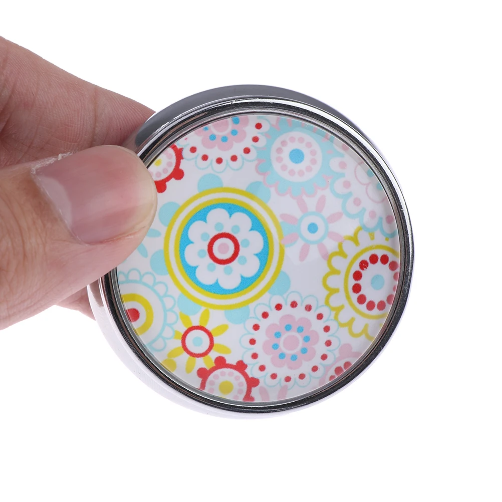 

1PCS Portable Pill Box Folding Pill Case Metal Pill Cutter Medicine Organizer Makeup Storage Container Random