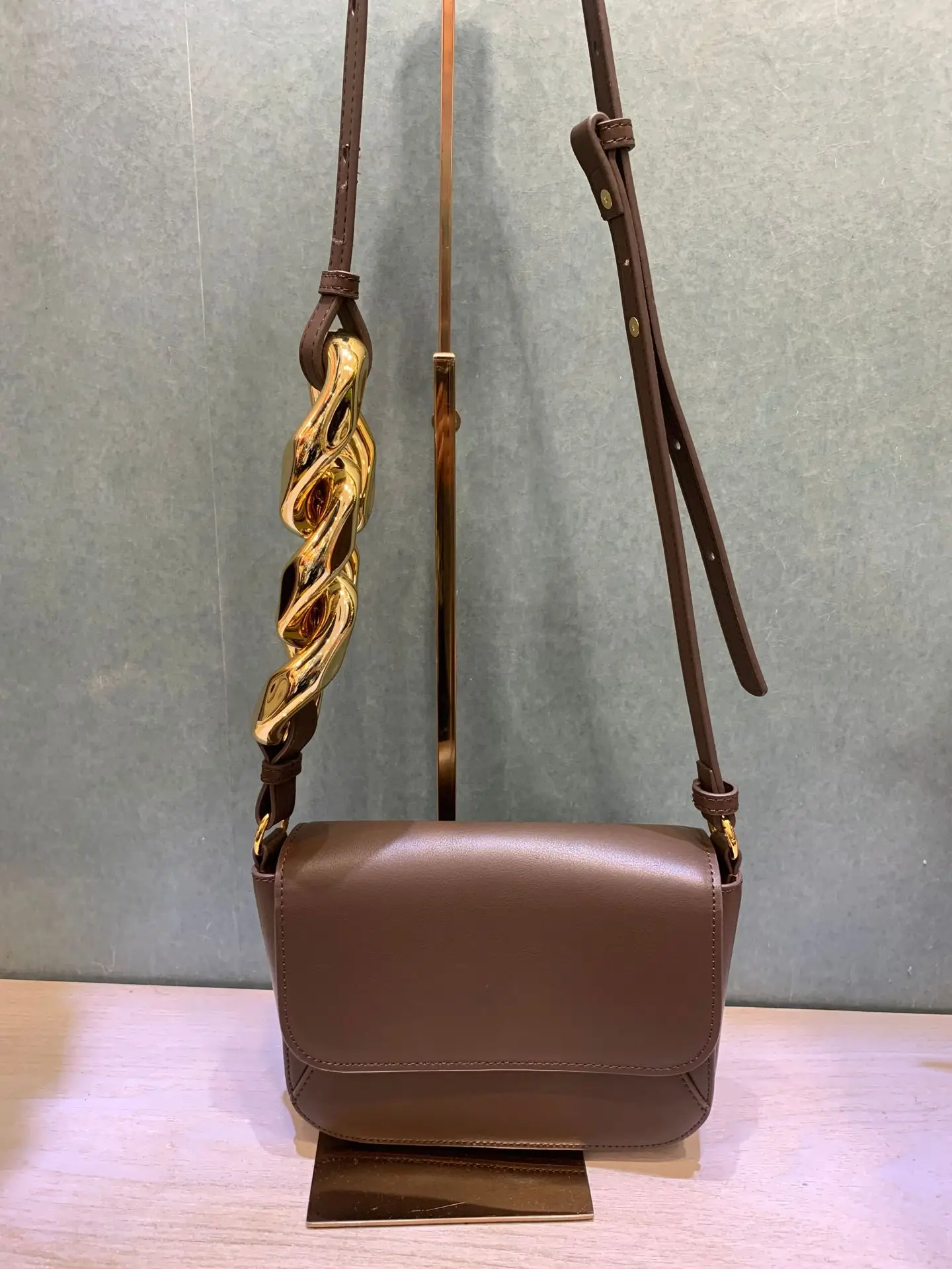 

MF877 niche design thick chain tide solid color cowhide chain packet Japan and South Korea ins