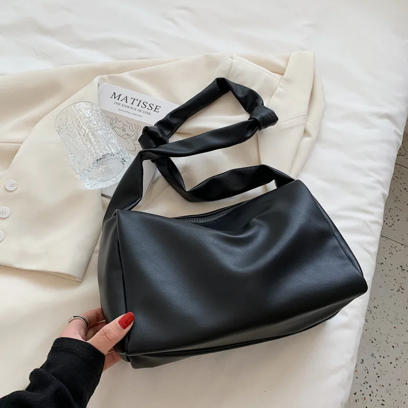 

Bag 2021 Summer New Casual Soft Leather Ladies Shoulder Bags Fashion Simple Literary Messenger Bag Female Solid Color Bag