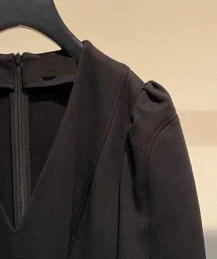 

2021 Spring New V-neck Buckle Waist Short-sleeved Women's Mini Dress