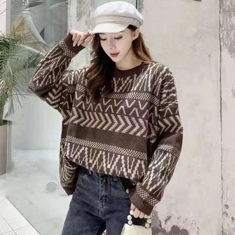 

Knit Blouse 2021 Korean Loose Student Round Neck Fashion Shirt Personality Jacquard Lazy Wind Wild Sweater Women