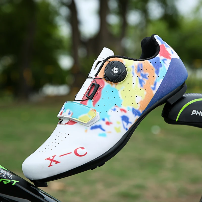 

Men's professional mountain biking shoes non-slip breathable women's self-locking shoes men's racing sports shoes 37-47#