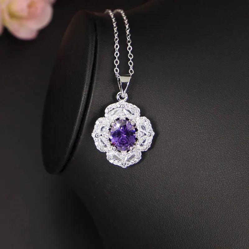 Комплект из колье серёг кольца и браслета серебра 925 пробы |