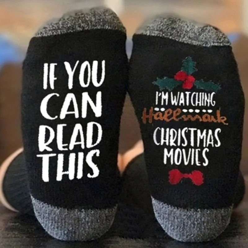 

MOONBIFFY Christmas Socks IF YOU CAN READ THIS I'M WATCHING CHRISTMAS MOVIES Socks Women Men Autumn Winter Christmas Short Socks