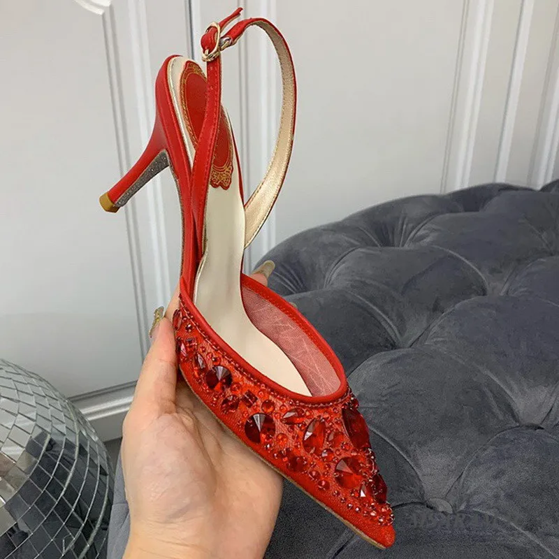 Роскошные стразы на высоком тонком каблуке с острым носком из сетчатого