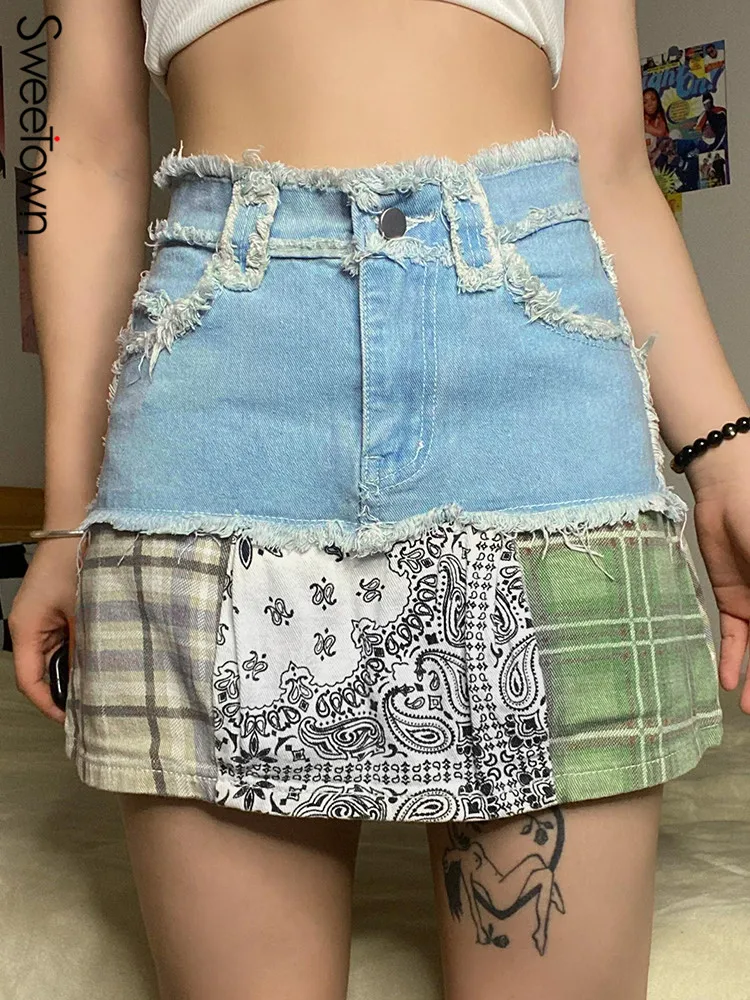 

Юбка-трапеция женская джинсовая контрастная составного кроя с высокой талией