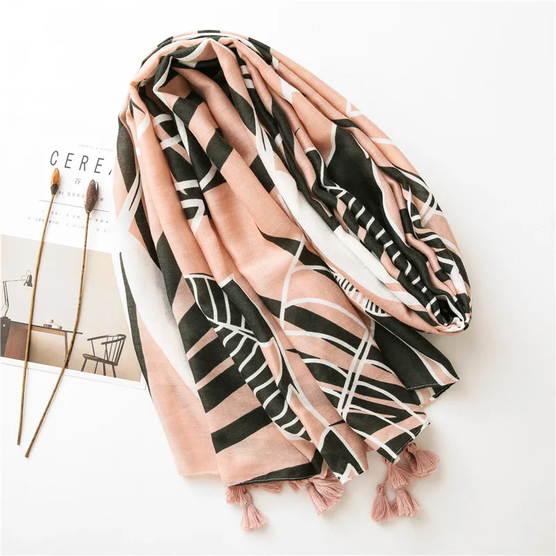 Рисунок 2 - Женский роскошный Фирменный шарф