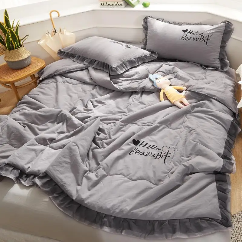 

4pcs Summer Washed Silk Quilt Bedding New Design Bedspread Bed Cover Bedset Pink White Green Adult Kids Air Condition Comforter