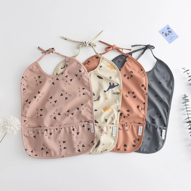 

Одежда для новорожденных, с изображением печати юбка-брюки в стиле "унисекс милый рисунок Водонепроницаемый Слюнявчики для малышей Аксессуары для кормления младенцев