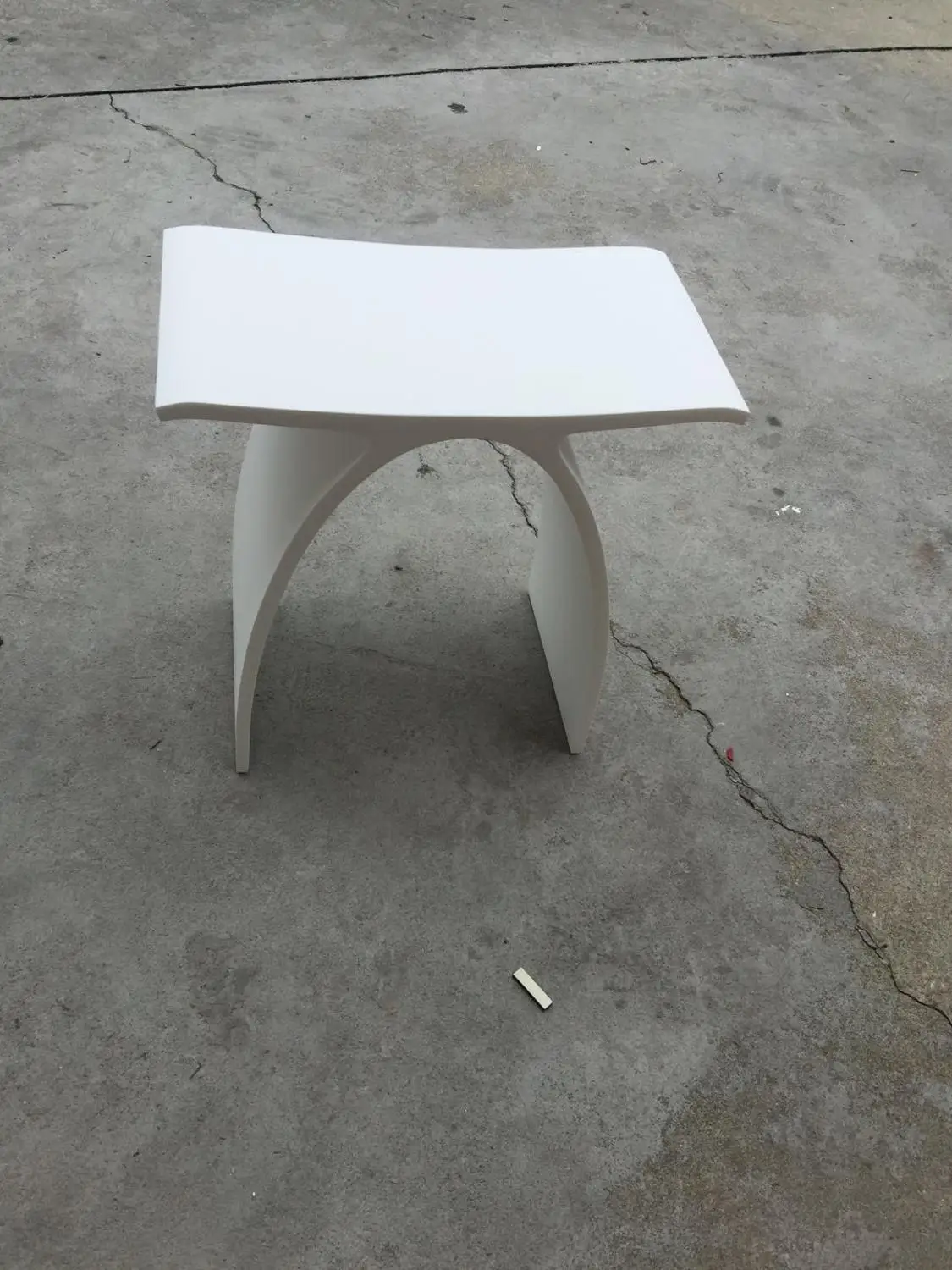 Идеальное изогнутое сидение для ванной комнаты верстак моделирования стул сауны