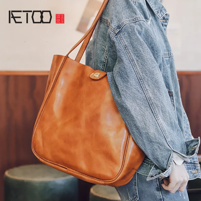 

AETOO Hand-made leather vintage handbags, men's handbags, leather briefcases, cow leather one-shoulder bags