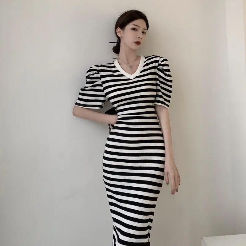 

Женское платье во французском стиле, винтажное Полосатое платье с пышными рукавами, дизайнерское длинное облегающее приталенное платье