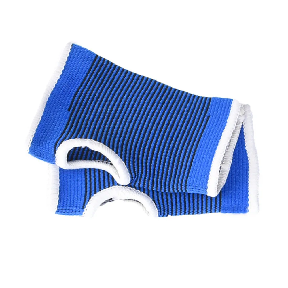 

A Pair of Knitted Cotton Wristguards Handguards Fitness Breathable Absorbent Sports Protective Gear (Blue)