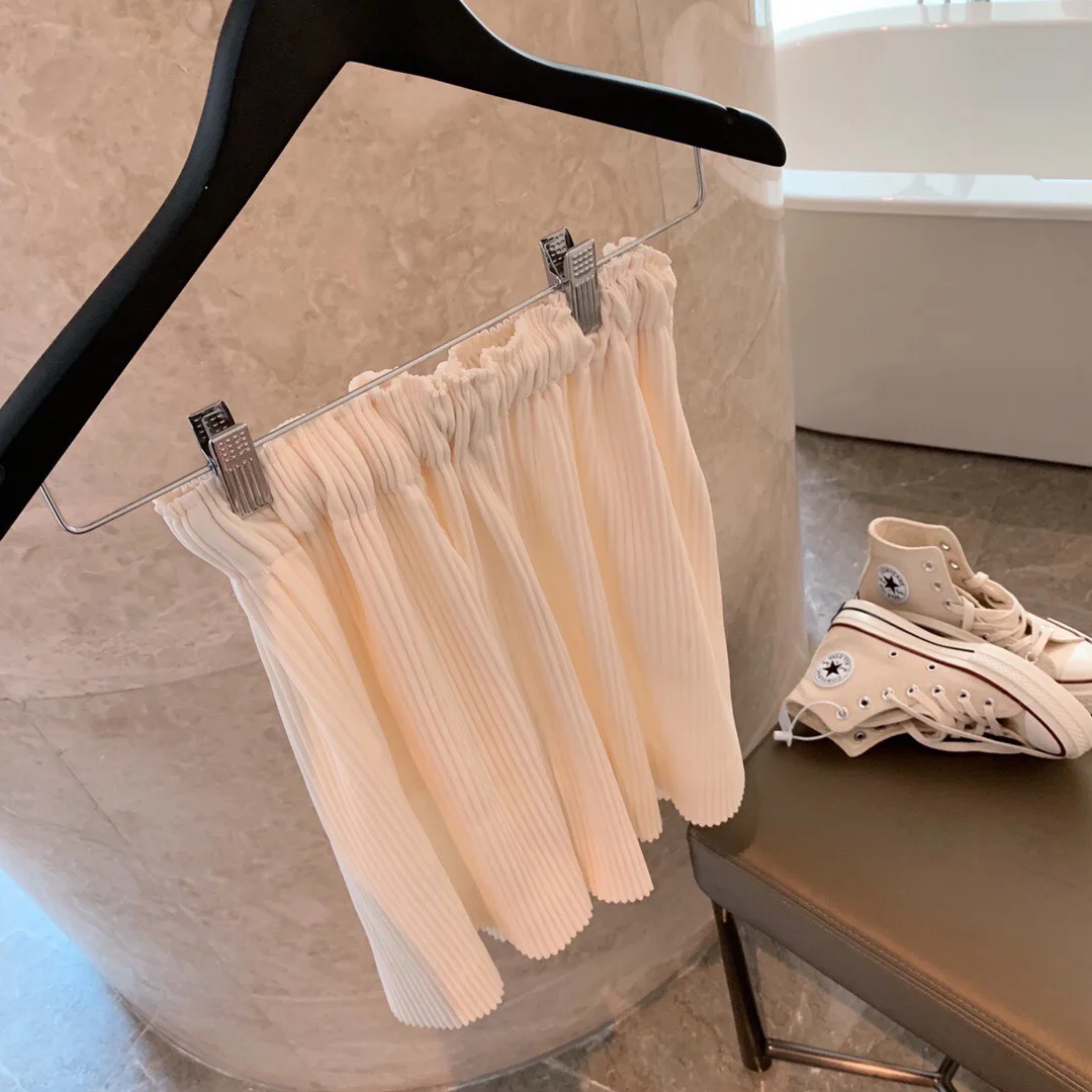 

Women Casual Shorts Patchwork Body Fitness Workout Summer Shorts Female Elastic Skinny White