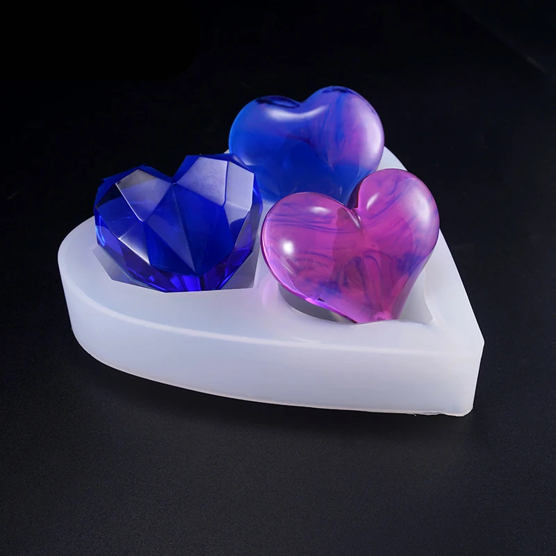 

Silicone Mold for Resin Heart Shape Pendant Epoxy Uv Resin Molds Jewelry Making Tools