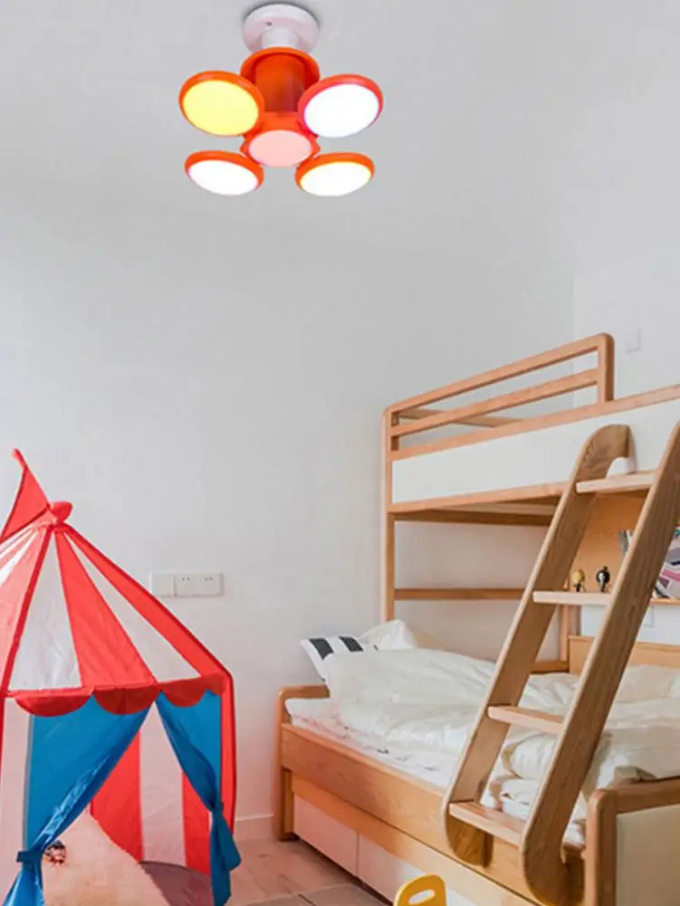 Новая концепция светодиодный складной Футбол лампа UFO 5-листный 30Вт чип Яркость