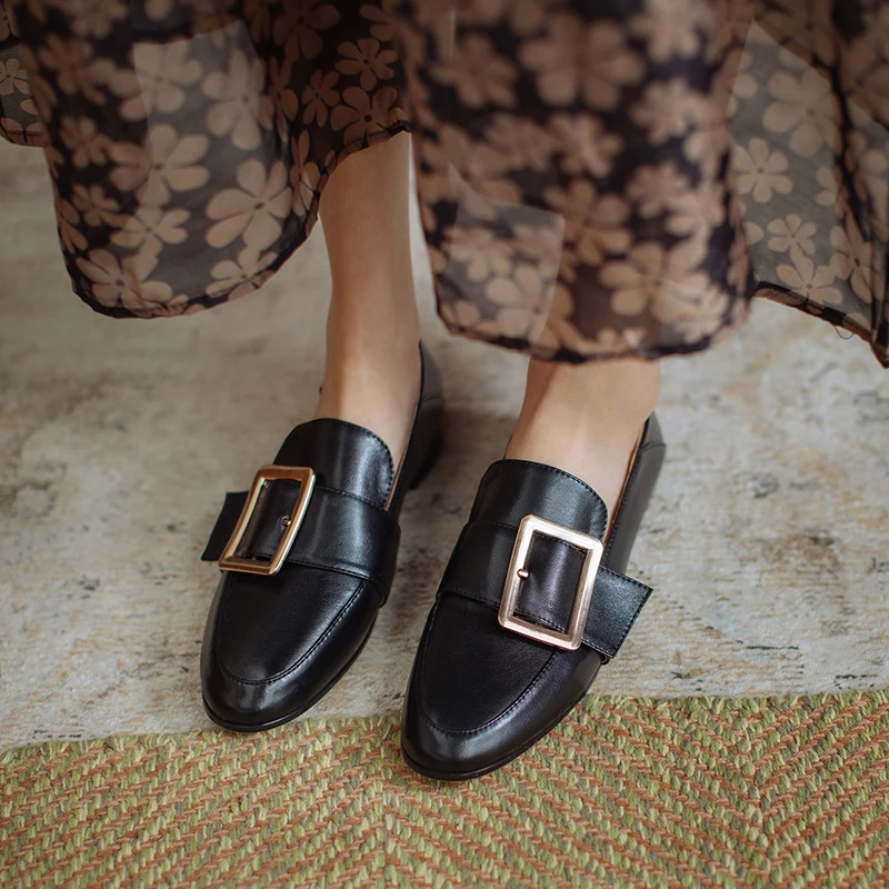 

2021 spring new Korean version of the first layer cowhide flat-bottomed round-toe loafers
