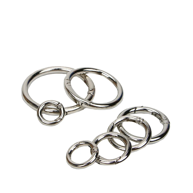 Открытое пружинное кольцо из серебристого цинкового сплава с внутренним