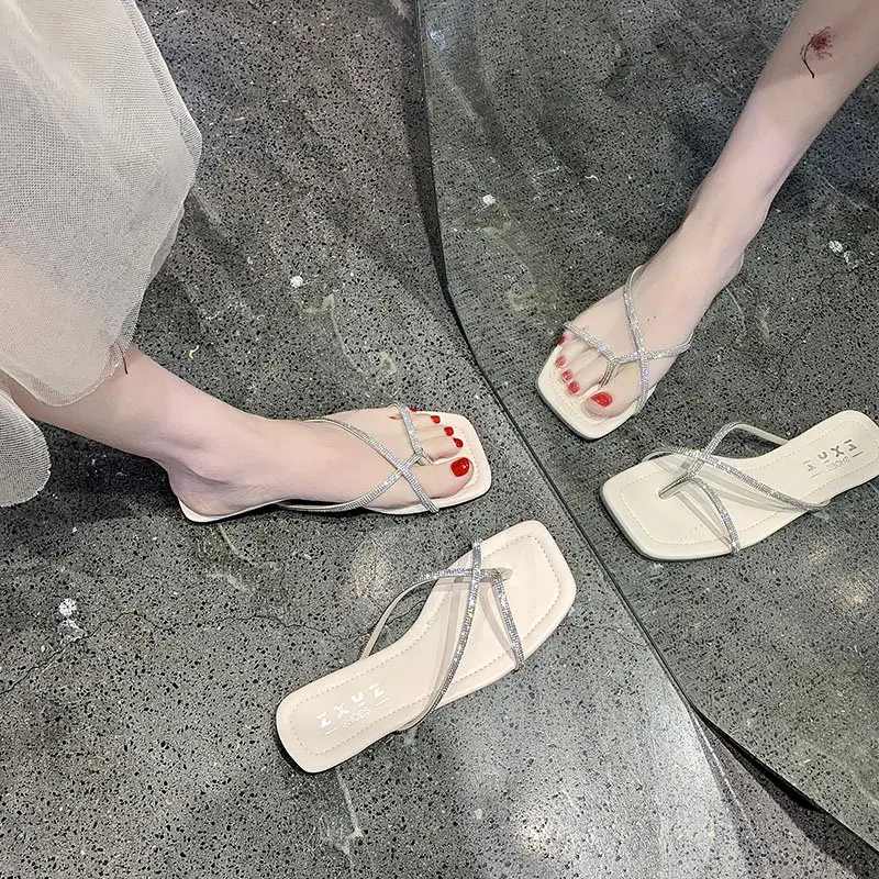 

2021 Fashion Women's Slippers Simple Vamp Rhinestone Decoration Set Toe Flat Outdoor Casual Women's Slippers