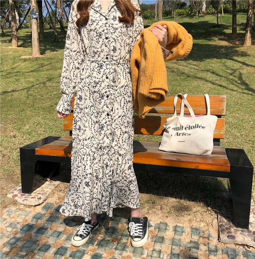 Осенне зимнее черное винтажное шифоновое платье с цветочным рисунком в стиле