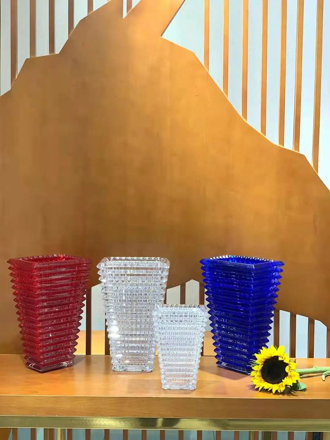 Хрустальная квадратная ваза в подарок h30xl18xw см |