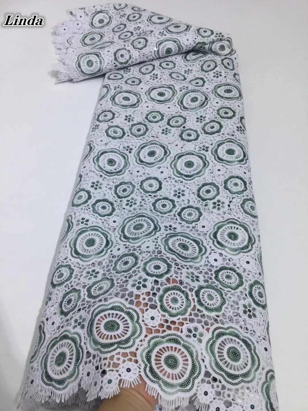 

Linda новейший дизайн свадебная ткань высокого качества африканские блестки кружевная ткань 2021 Новое поступление водорастворимый нигерийск...