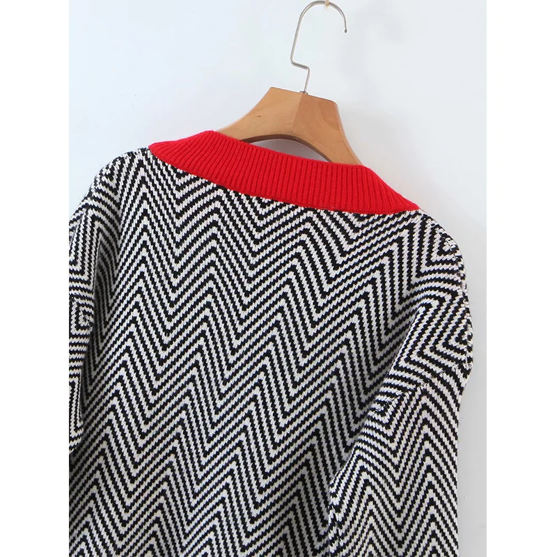 

2020 New Autumn Women's Sweater Geometric Pockets Long Sleeves V-Neck Sweater Female Fashion Casual Women Clothes