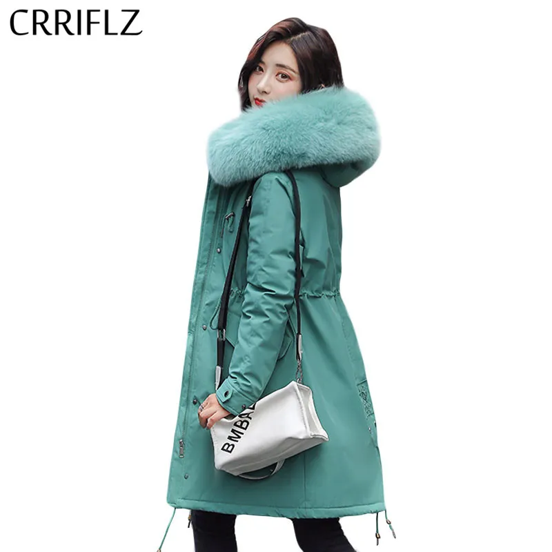 Женское длинное пальто осенне зимнее теплое плотное из искусственного меха