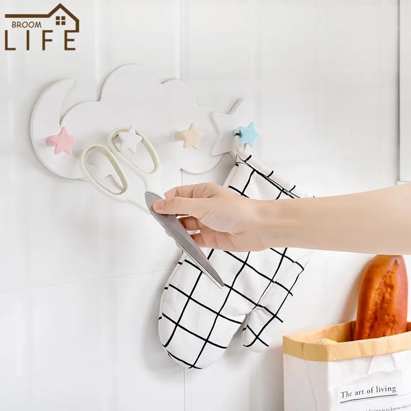 

Creative Star Moon Cloud Shape Punch-Free Wall Mounted Clothes Hooks Bedroom Decorative Strong Adhesive Hooks Kitchen Storage