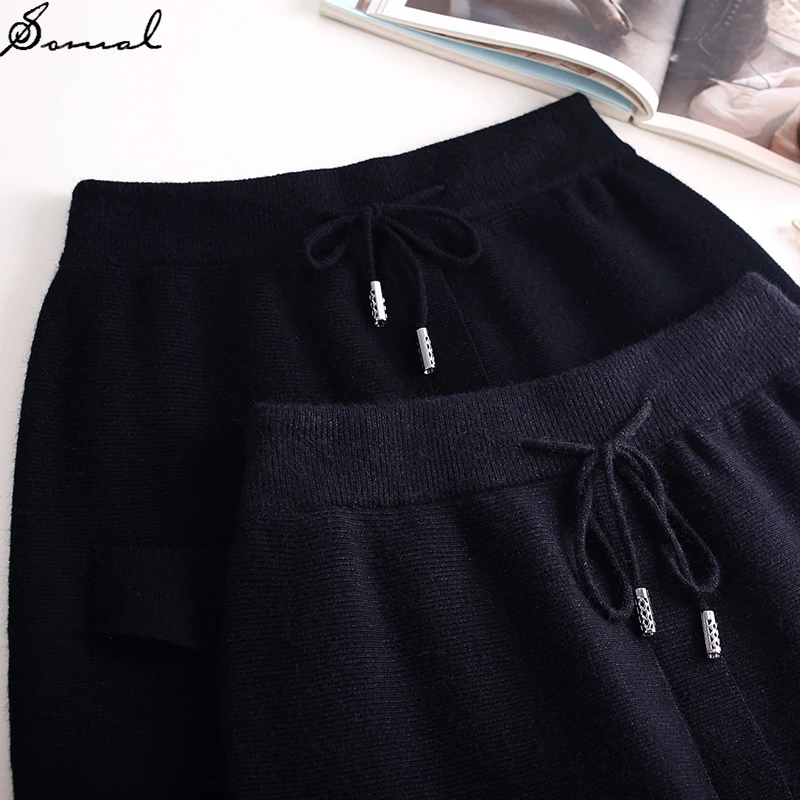 

SOMAL 2020 Autumn Winter Women Knitted A Line Skirt with Front Pockets and Lace Up Ladies Thick and Warm High Waist Midi Skirts