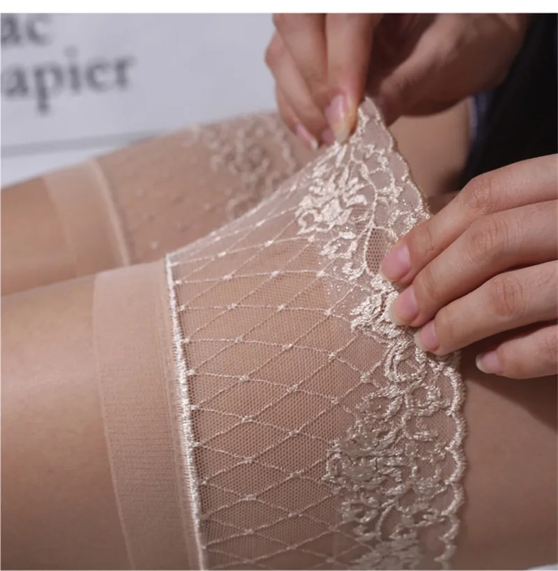 Женские чулки с кружевным верхом блестящие силиконовые противоскользящие в