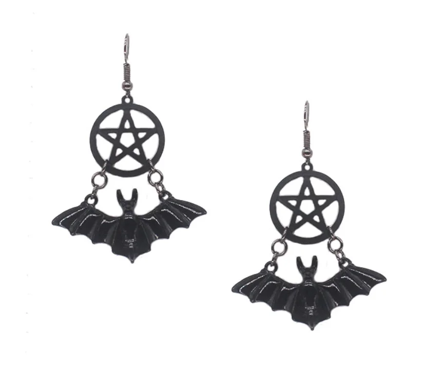 

Regalrock Gothic Black Pentagram Vampire Bat Earring Neo Victorian Amulet Witchcraft Occult Wiccan Stud Fashion Ear Pendant Gift