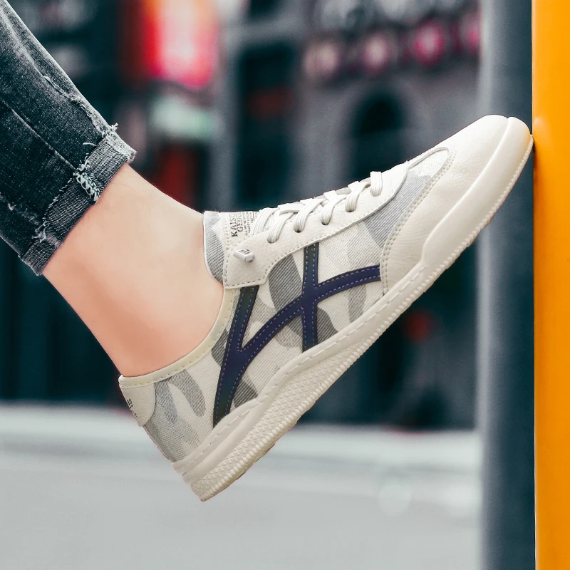 

Popular 2021 Casual Canvas Shoes For Men White Beige Man Walking ShoeLow Top Men Fashion Shoes Wearable Mens Lace Up Sneakers