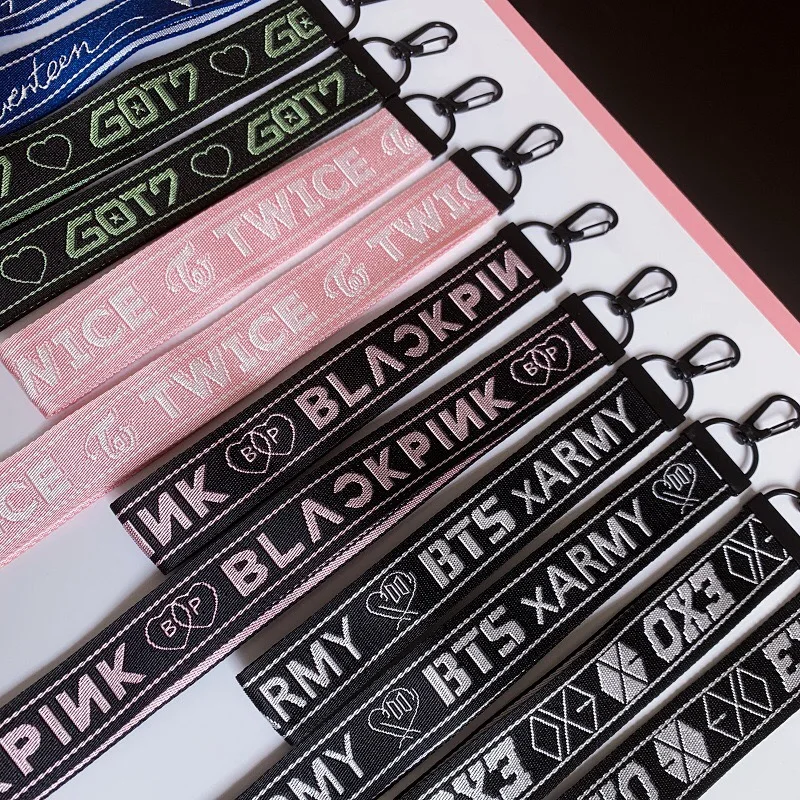 

4 kQBTS Bulletproof Youth Group twice exo got7 Embroidery lanyard and keychain around