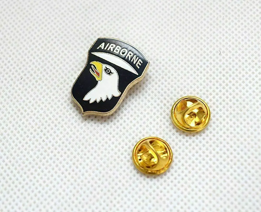 tomwang2012. US ARMY 101ST AIRBORNE MINI SHIRT BADGE LAPEL PIN CLASSIC MILITARY | Souvenirs