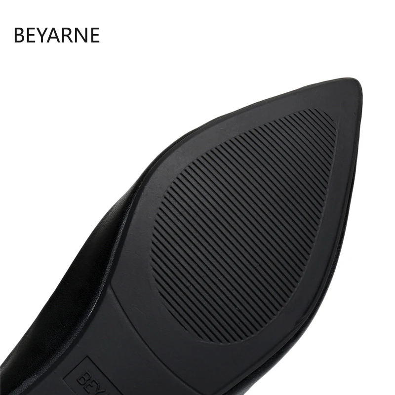 2021 Женские сандалии обувь для женщин Женская из натуральной кожи на плоской