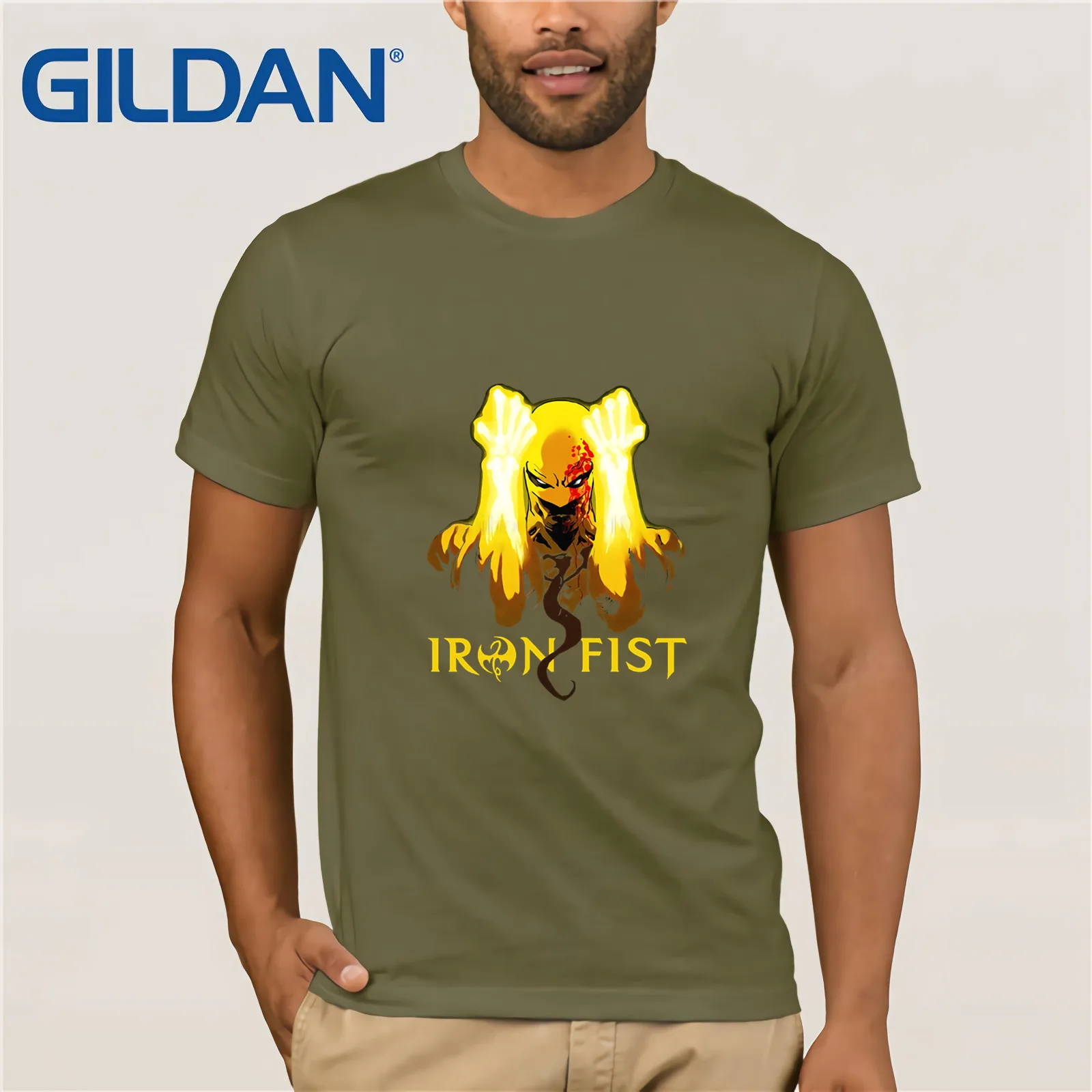 Железный кулак логотип защитник супер герой Футболка мужская Черная Размер: S-3XL