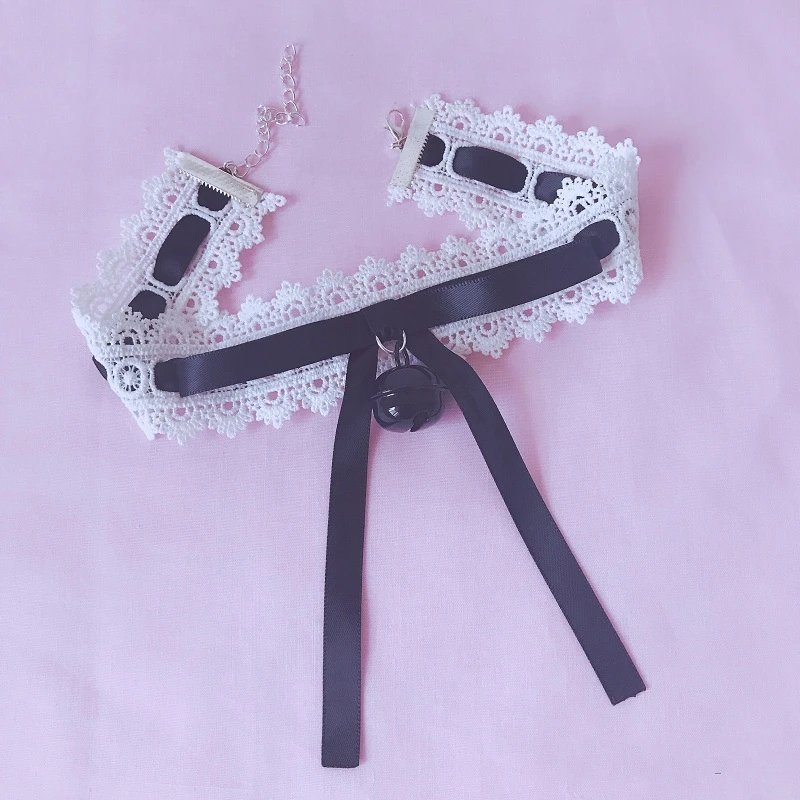 Женский обруч для волос с кружевами черный и большим бантом ручной работы |