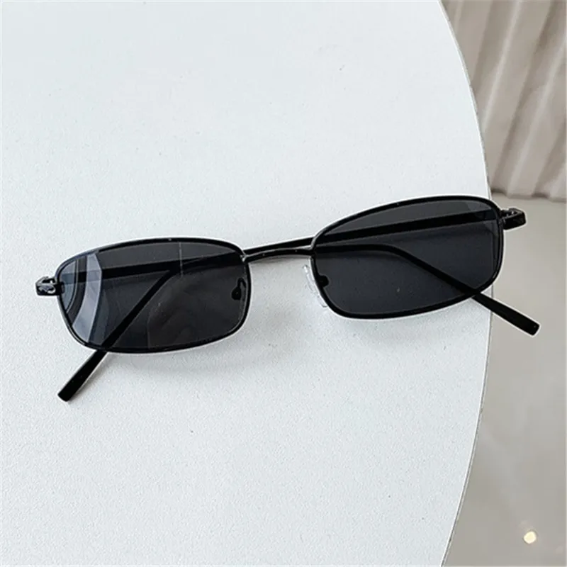 

New Design Small Vintage Sunglasses Men Retro Rectangle for Women Brand Design High Quality Metal Frame Eyeglasses gafas de sol