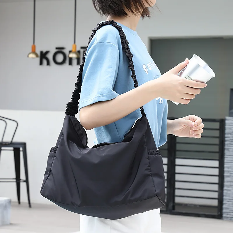 

Women Bag Nylon Tote Bag Ruched Solid Zipper SOFT Simple Shoulder Bag Handbag Pures and Bags Crossbody Girls Bag High-Capacity