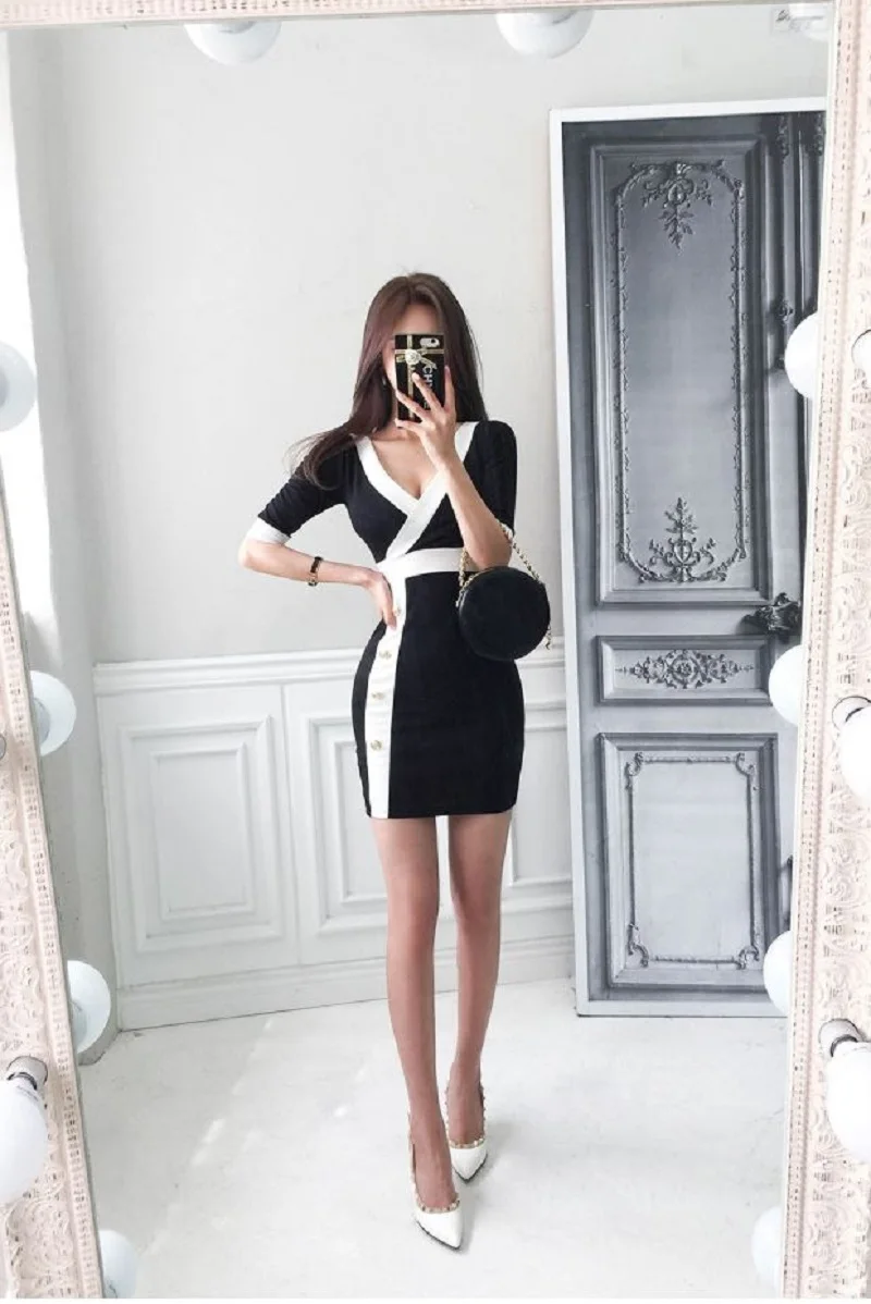 

2021 Fashion Women Dresses Deep V-neck Short Sleeve Buttons Sexy Slim Bodycon Club Dress Vestidos Robe Femme High Quality
