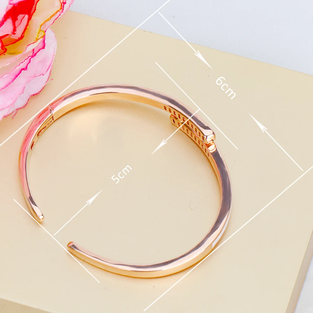 

BrideTalk Personalize Luxury Simple Initial Knot Open Cuff Bangles/Bracelets For Women Wedding Full Zircon Dubai Bridal Jewelry