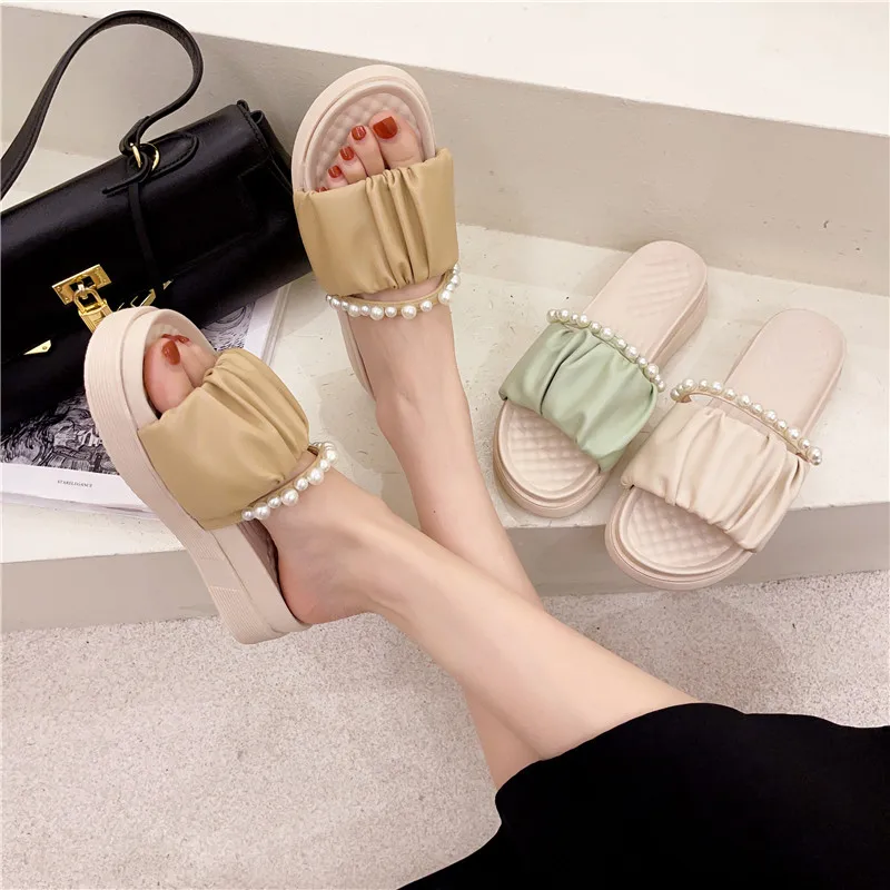 

House Slippers Platform Flat Shoes Female Luxury Slides Med String Bead Slipers Women Designer Soft Summer 2021 PU Fashion
