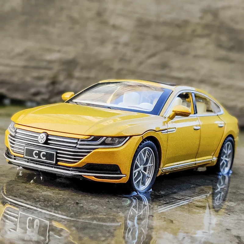 1:32 Fun Car CC arteon Car Model Alloy Car Die Cast Toy Car Model Pull Back Children's Toy Collectibles Christmas gift