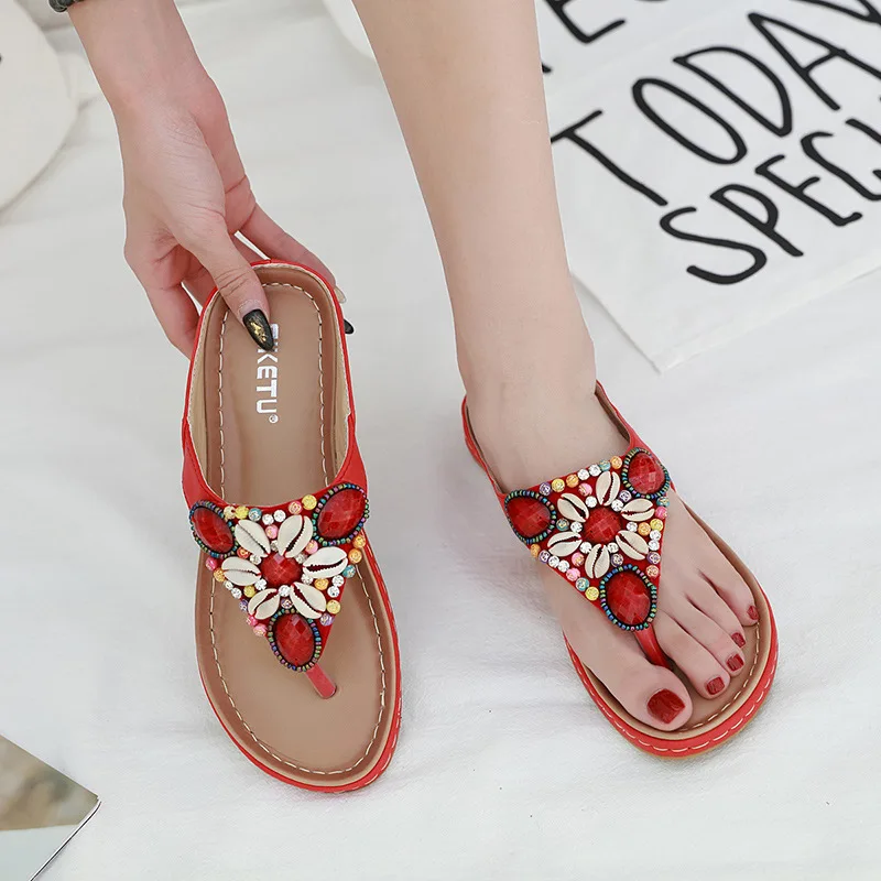 

Lager Size Women Sandal Summer Explosion Diamond Woman Sandals Female Crystal Slippers Jelly Shoes Flat with Fashion Beach Shoes