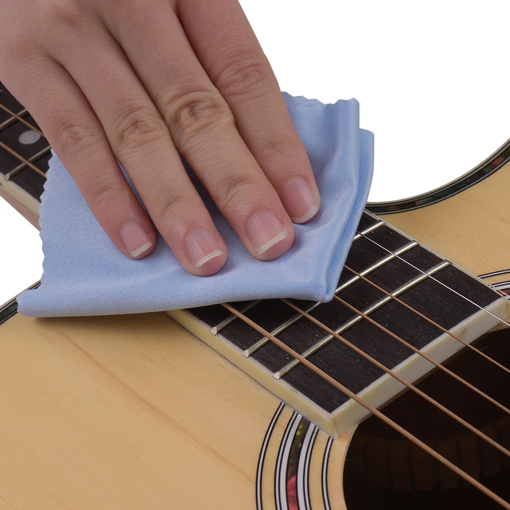 

1pcs Microfiber Musical Instrument Cleaning Cloth Cleaner for Guitar Violin Ukulele Clarinet Trumpet Saxophone Cleaning