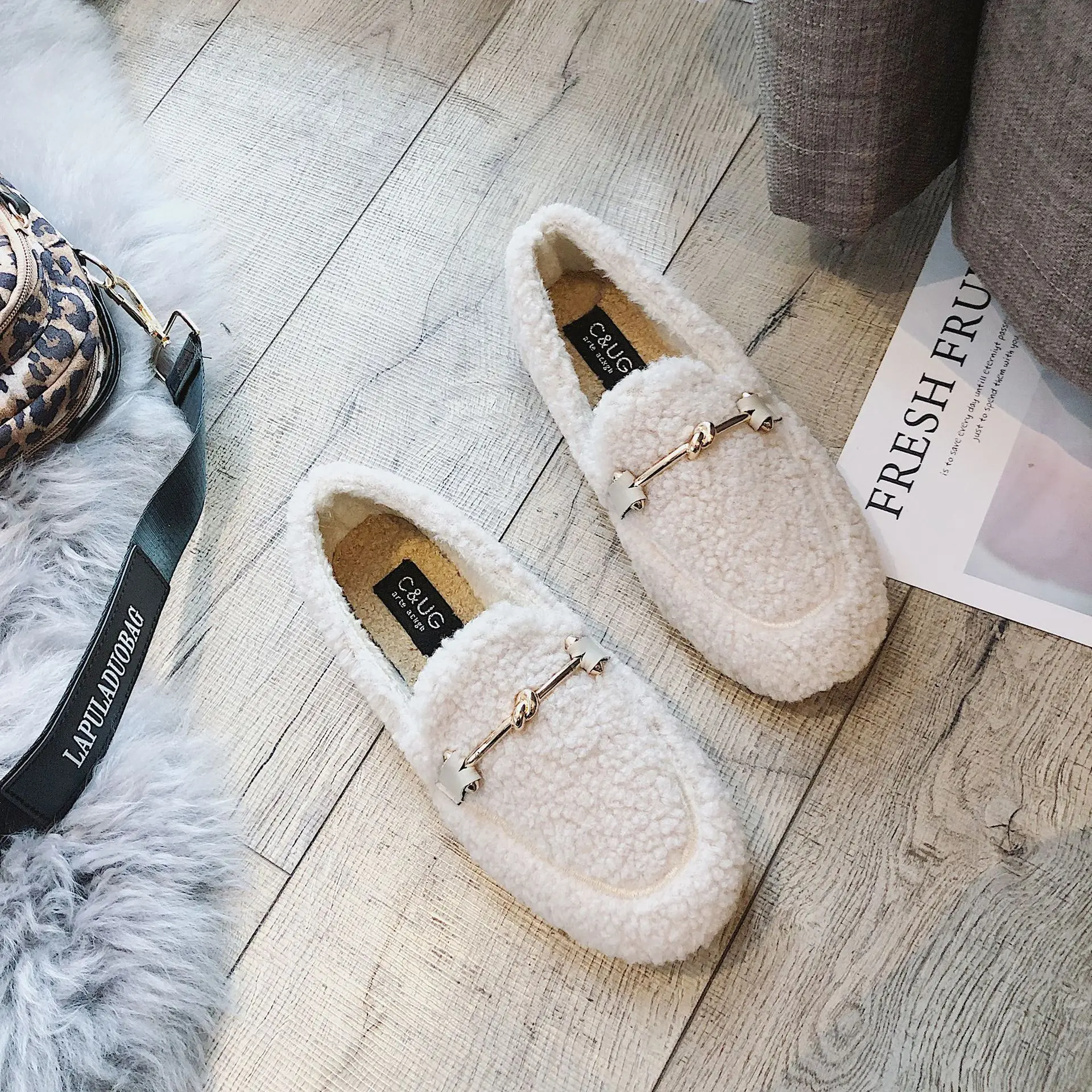 Женские меховые туфли на плоской подошве теплые зимние тапочки из