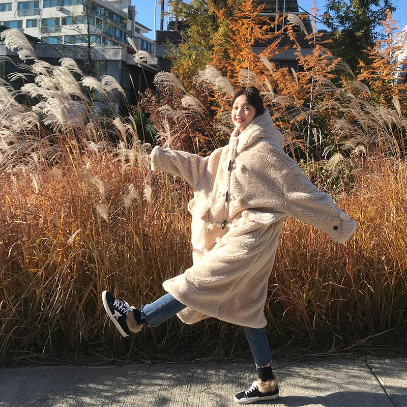 Женское меховое пальто 2019 зимнее и осеннее длинное модное свободное из овечьей