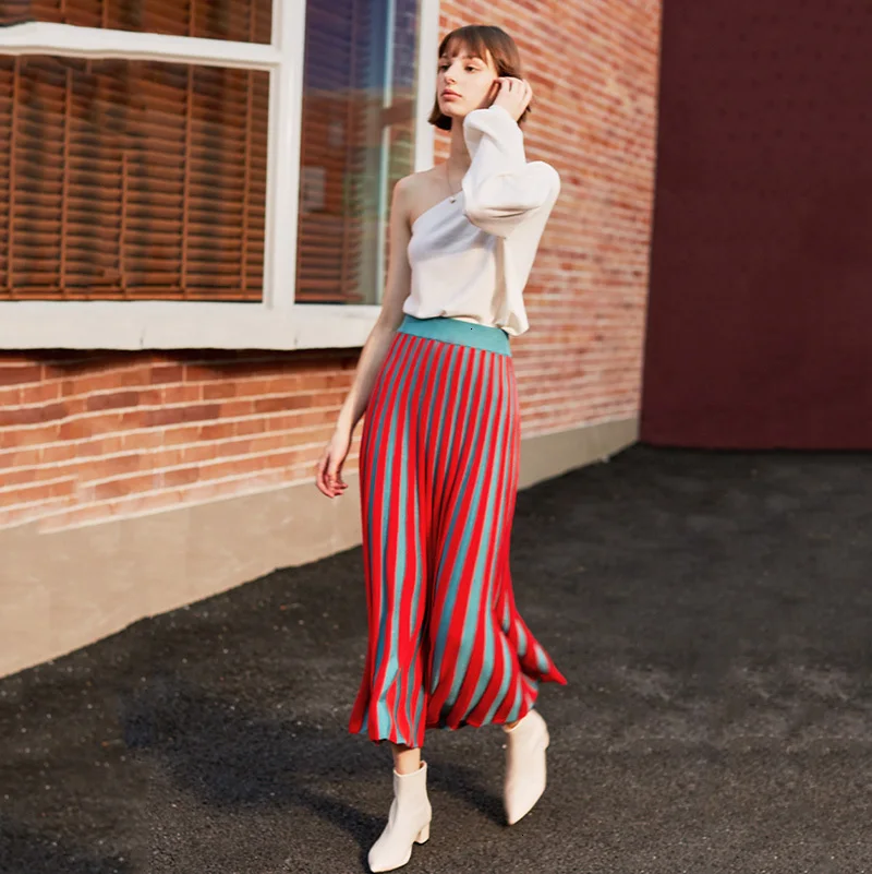 

[EAM] Temperament Knitting Sweater Loose Fit Irregular Collar Single Sleeve Women New Fashion Tide Spring Autumn 2021 1H006